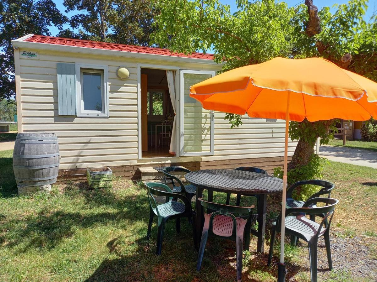 Camping Le Pont D'Allagnon Lempdes sur Allagnon Dış mekan fotoğraf